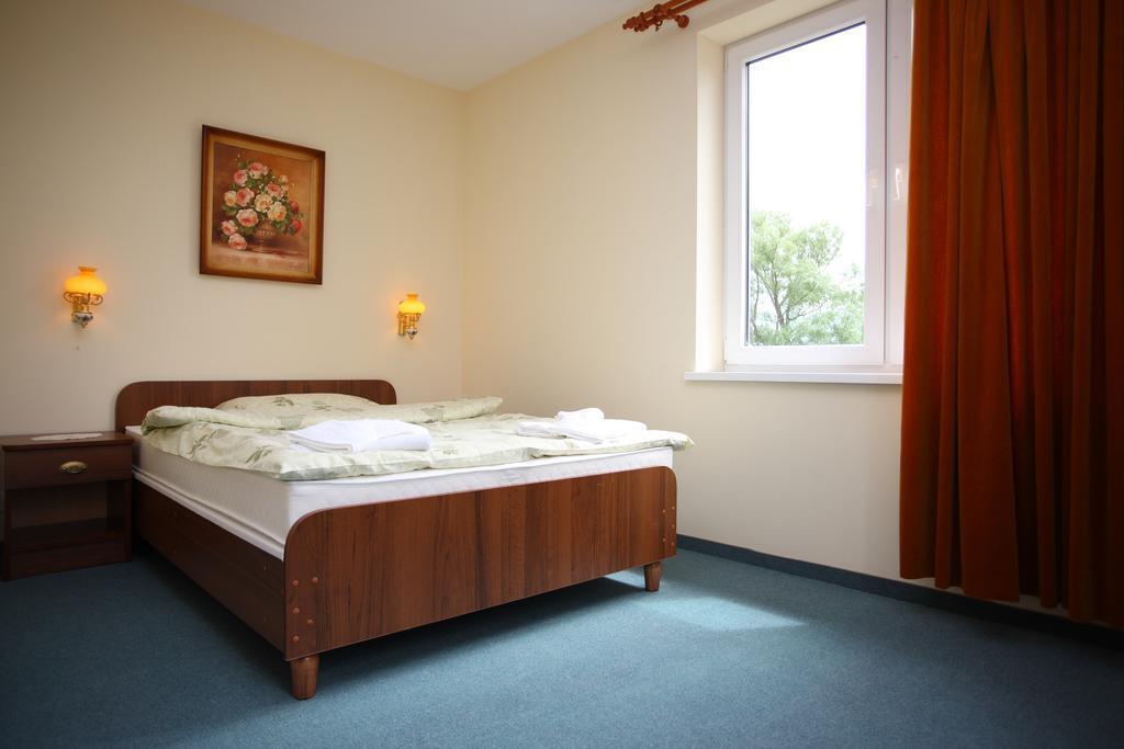 Osrodek Wczasowy Marysia Hotel Niechorze Buitenkant foto